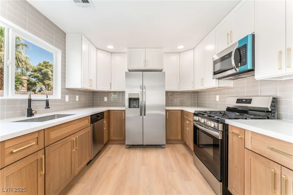 2793 Artic, Las Vegas, NV 89121