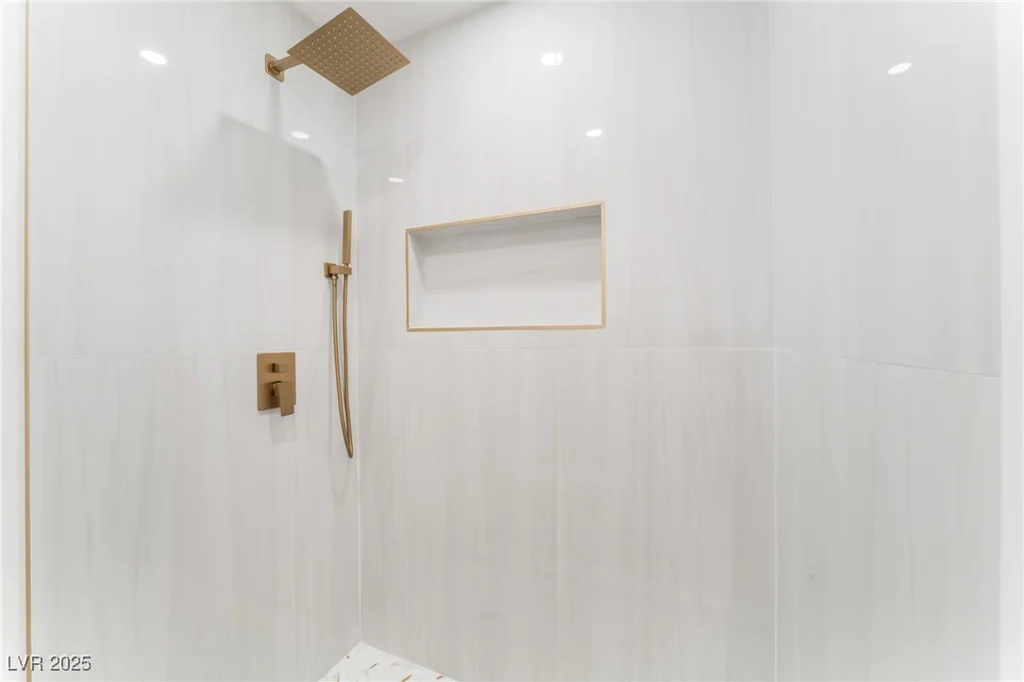 2793 Artic, Las Vegas, NV 89121