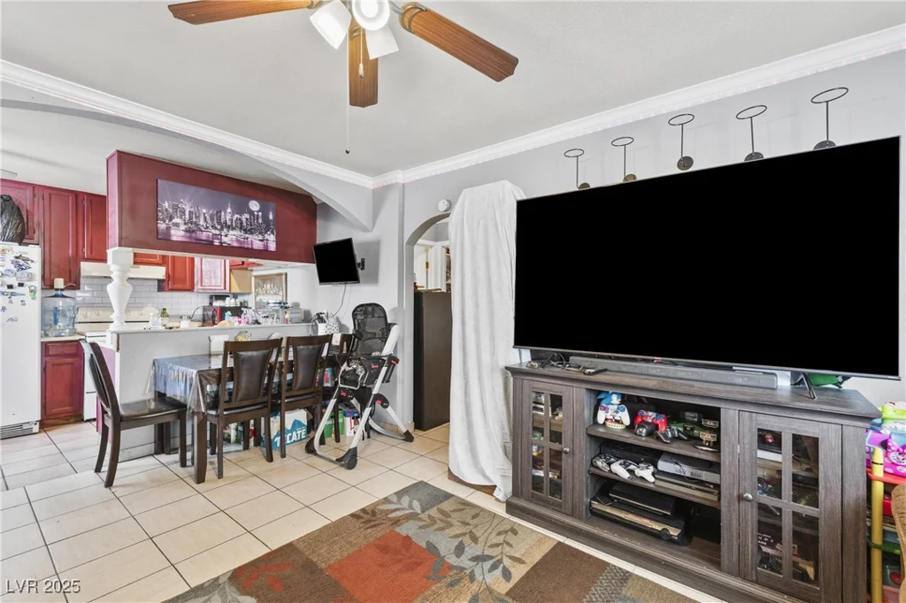 2513 Salt Lake, North Las Vegas, NV 89030