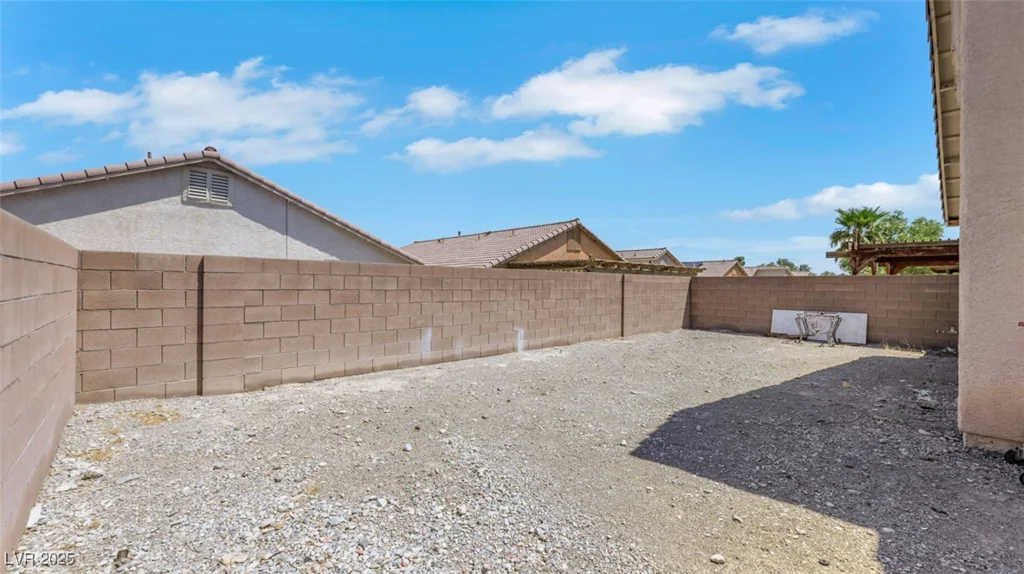 532 Shallow Mist, North Las Vegas, NV 89032