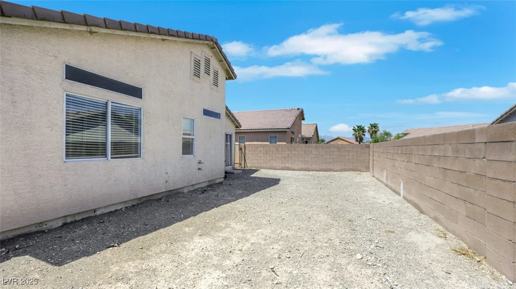 532 Shallow Mist, North Las Vegas, NV 89032