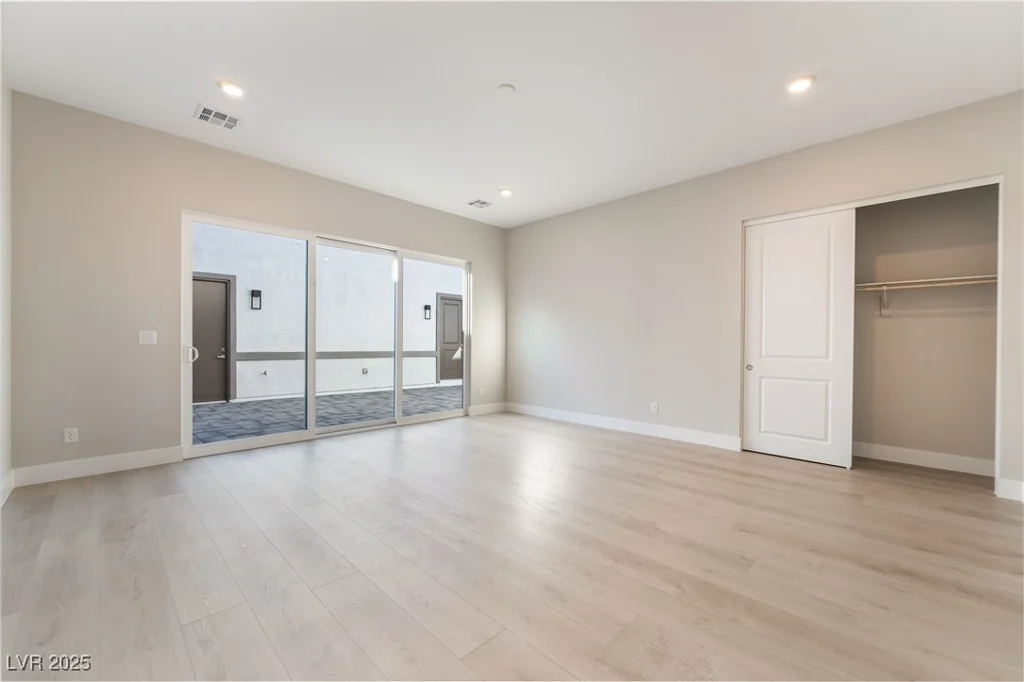 9162 Manitou Peak, Las Vegas, NV 89139