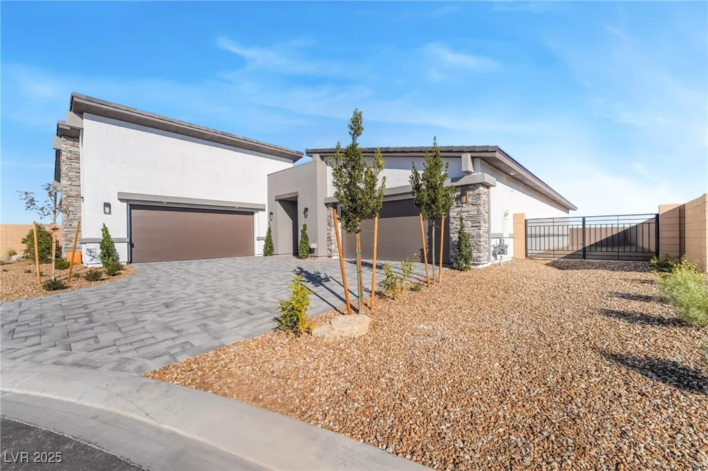 9162 Manitou Peak, Las Vegas, NV 89139