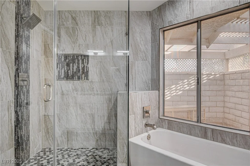 8517 Soneto, Las Vegas, NV 89117
