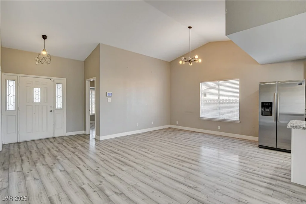 8517 Soneto, Las Vegas, NV 89117