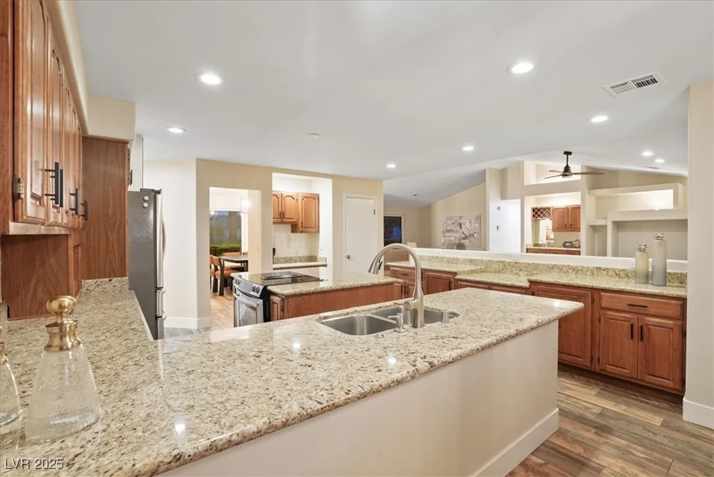 4591 Chieftain, Las Vegas, NV 89129