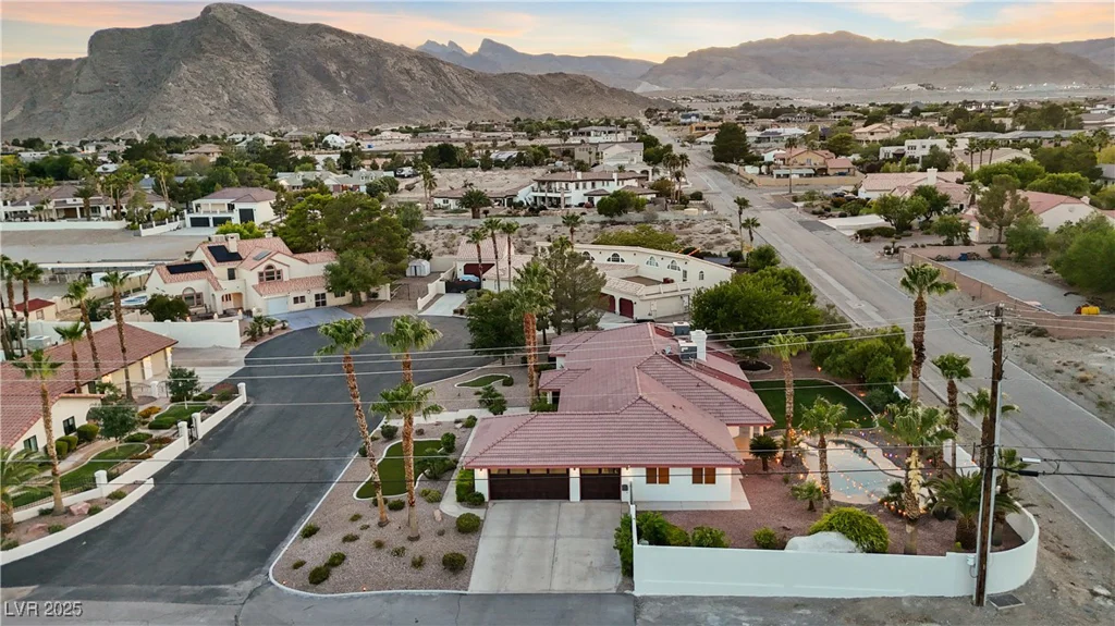 4591 Chieftain, Las Vegas, NV 89129