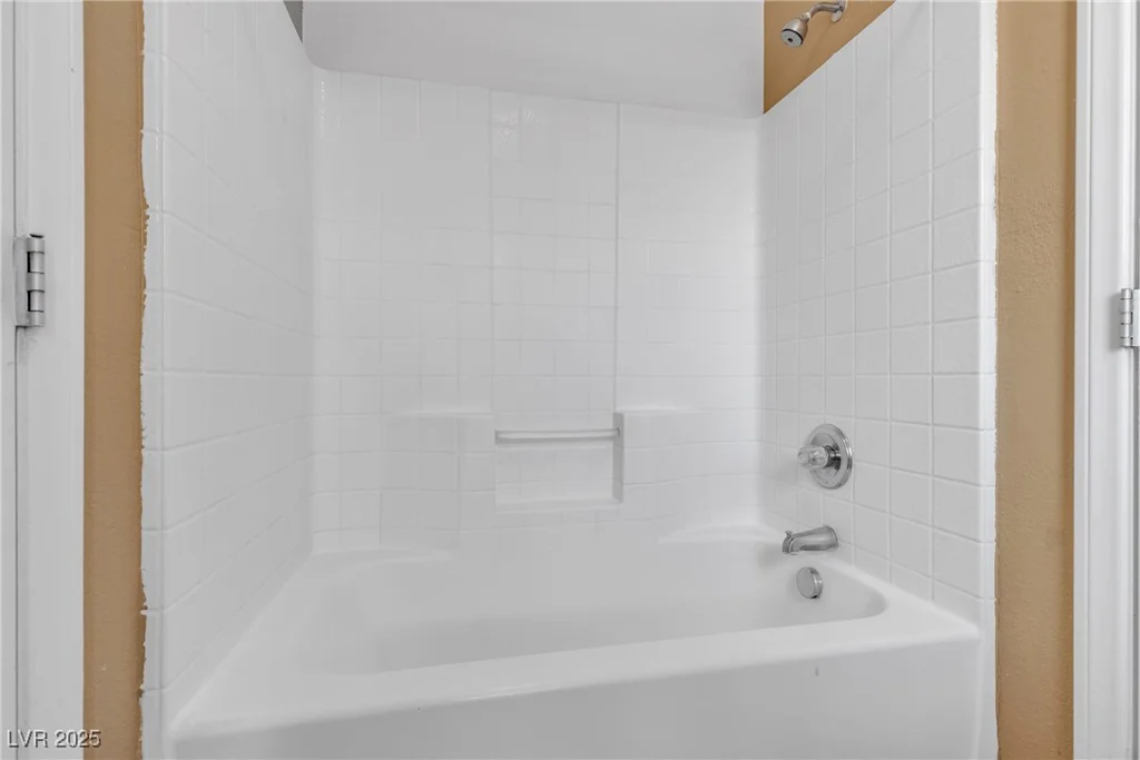 6312 Blue Twilight, Las Vegas, NV 89108