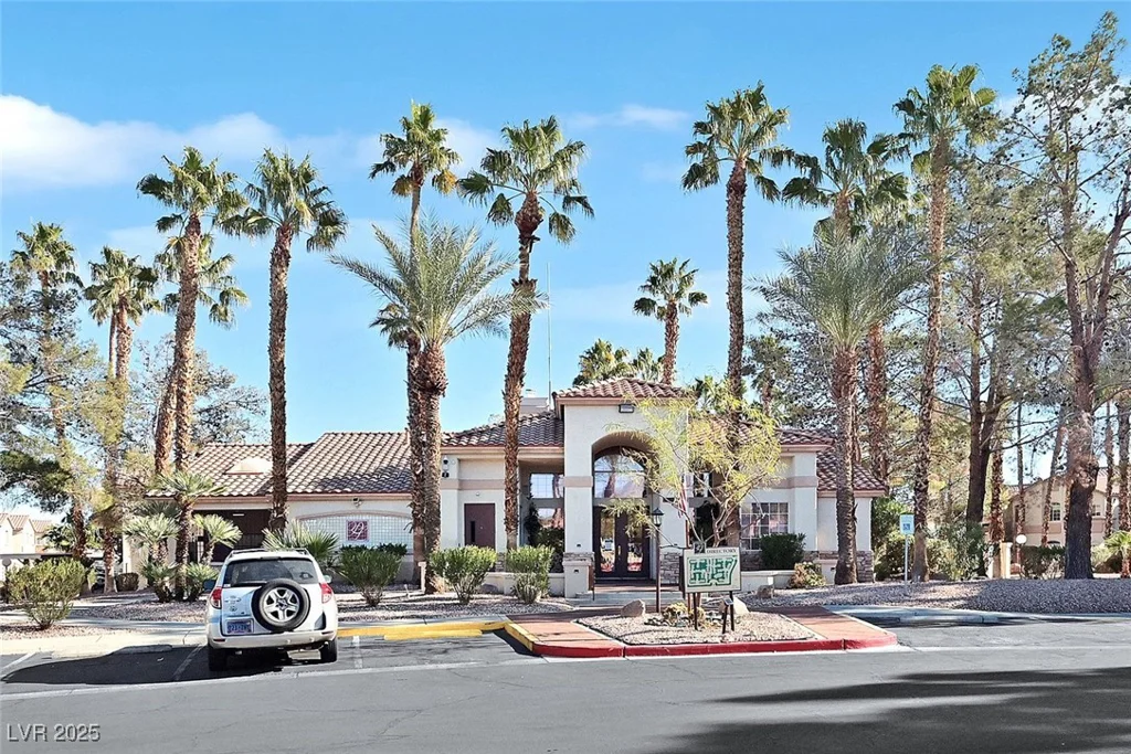 1830 Buffalo, Las Vegas, NV 89128
