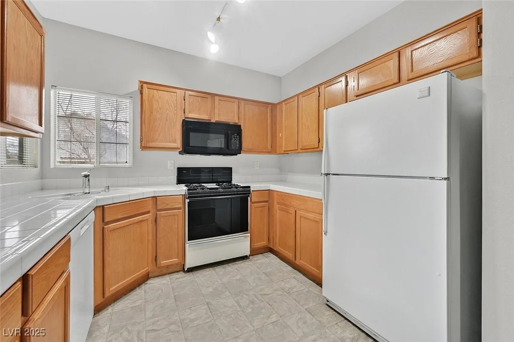 1830 Buffalo, Las Vegas, NV 89128