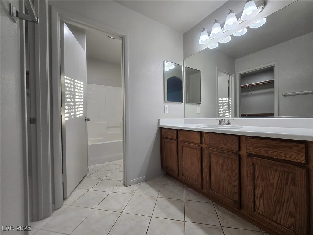 6574 First View, Las Vegas, NV 89142