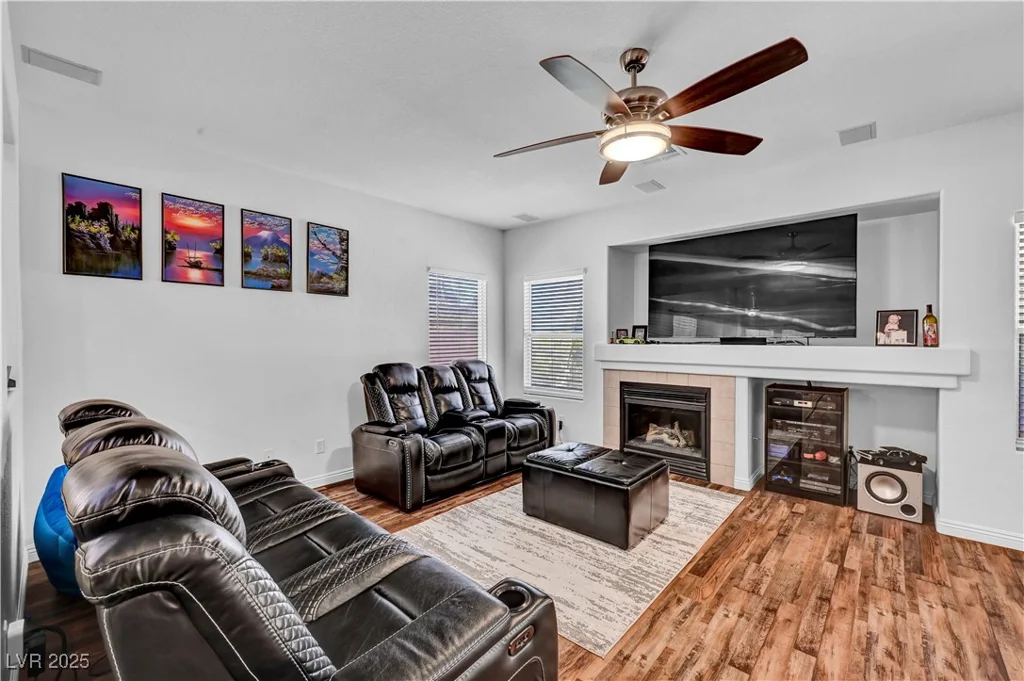 1617 Paradise Reef, North Las Vegas, NV 89031