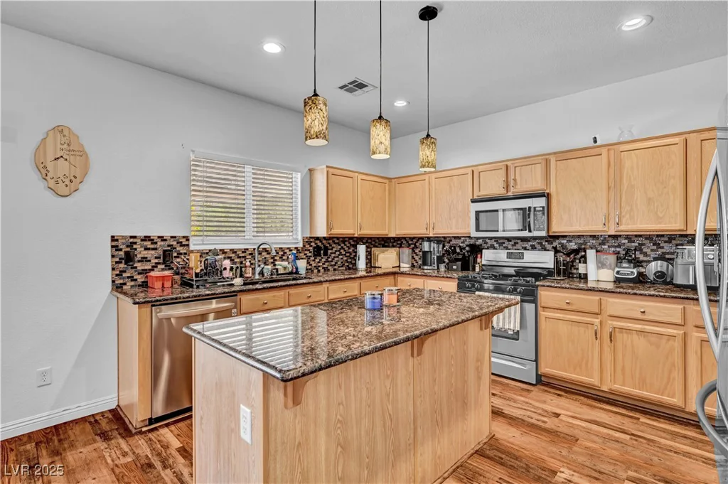 1617 Paradise Reef, North Las Vegas, NV 89031