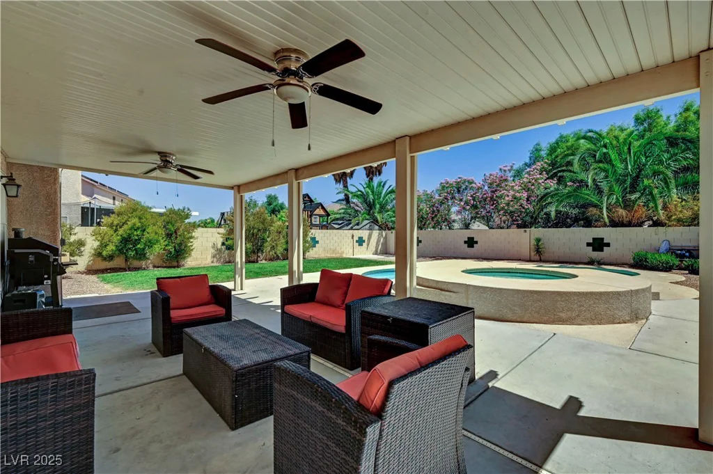 1617 Paradise Reef, North Las Vegas, NV 89031
