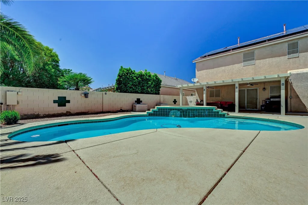 1617 Paradise Reef, North Las Vegas, NV 89031