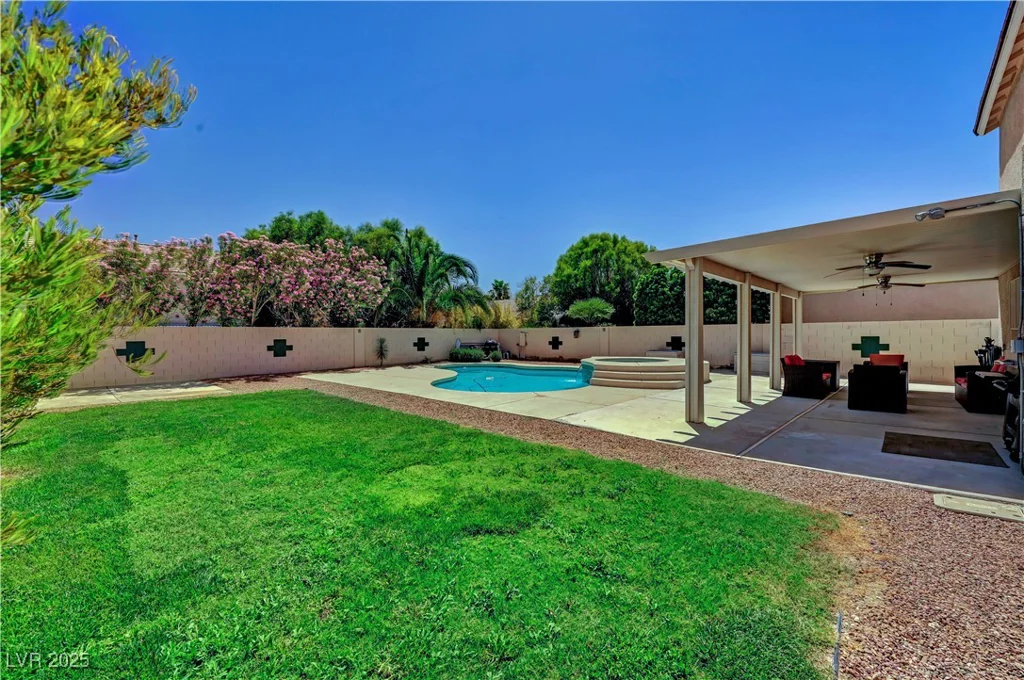 1617 Paradise Reef, North Las Vegas, NV 89031