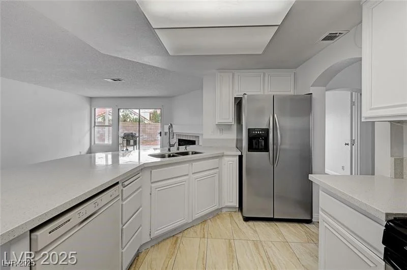 9529 Shallow Brook, Las Vegas, NV 89117