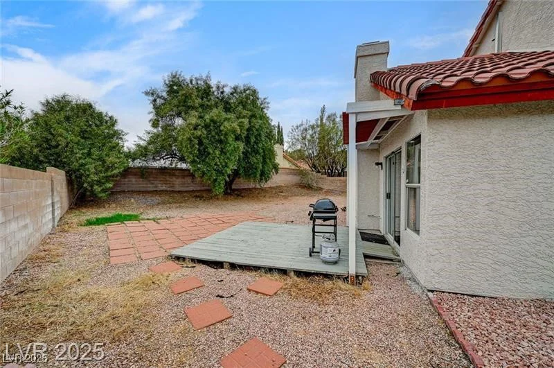 9529 Shallow Brook, Las Vegas, NV 89117
