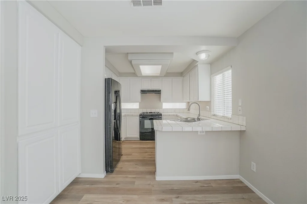 10203 Crepe Myrtle, Las Vegas, NV 89183