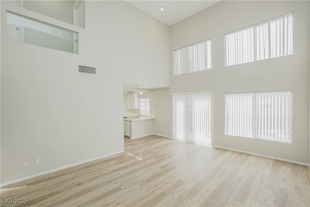 10203 Crepe Myrtle, Las Vegas, NV 89183