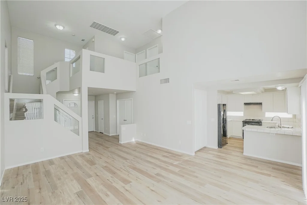 10203 Crepe Myrtle, Las Vegas, NV 89183