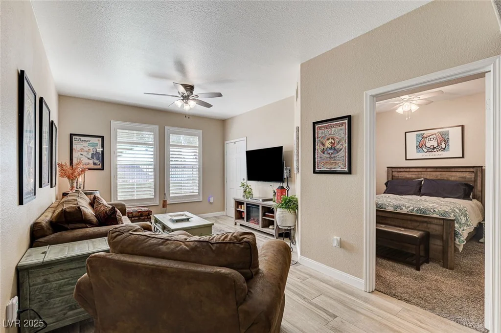 10550 Alexander, Las Vegas, NV 89129
