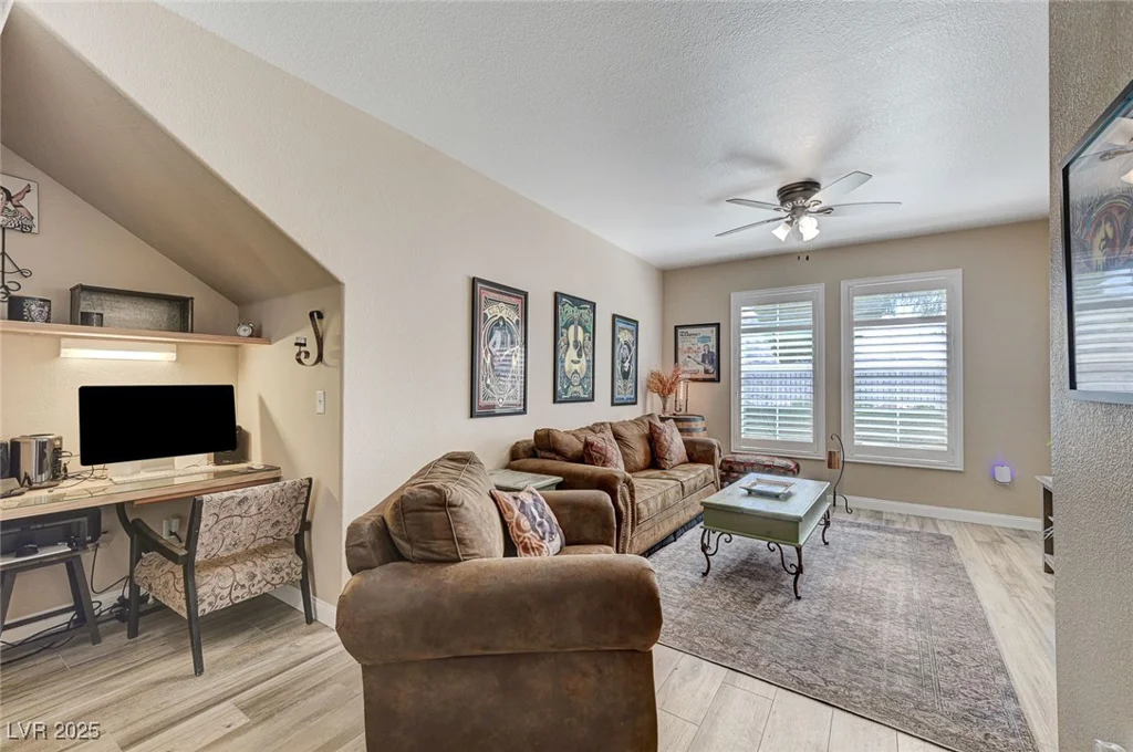 10550 Alexander, Las Vegas, NV 89129