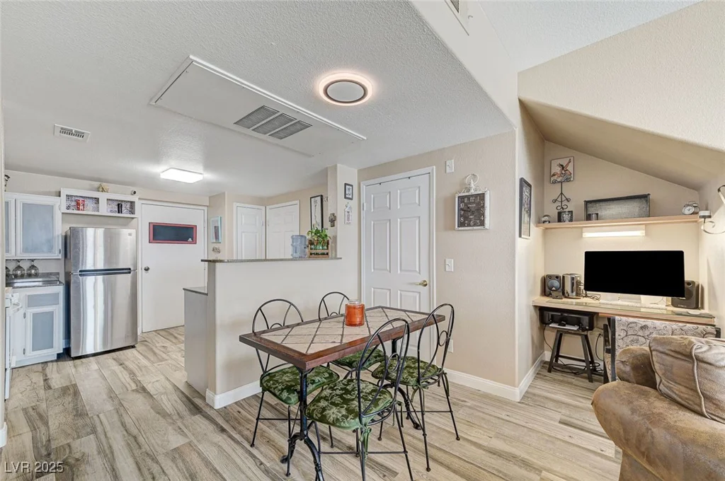 10550 Alexander, Las Vegas, NV 89129