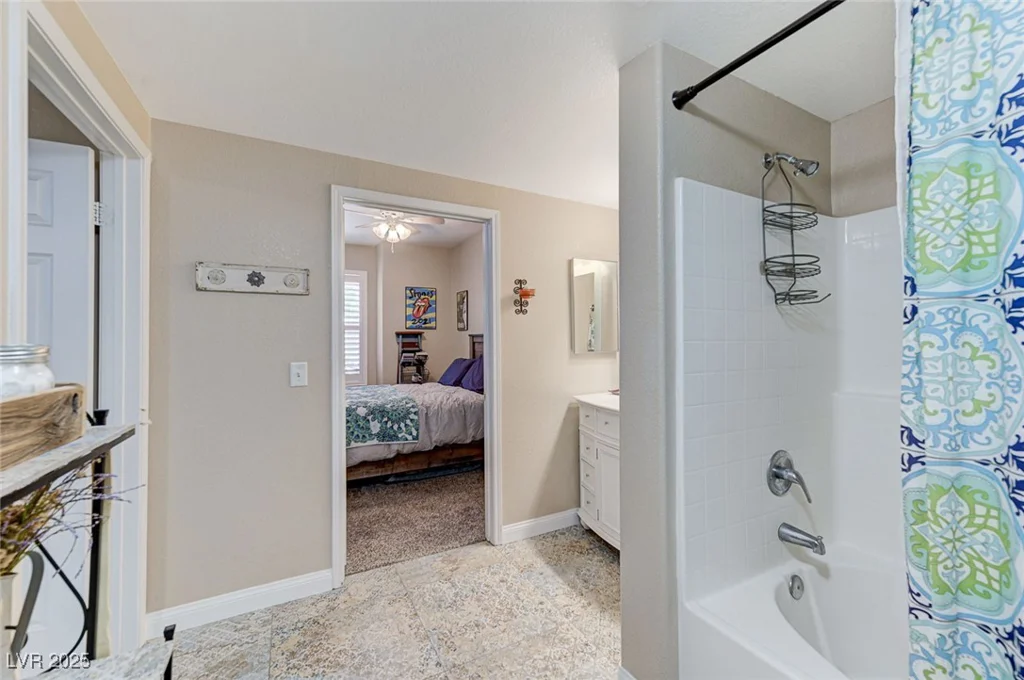 10550 Alexander, Las Vegas, NV 89129