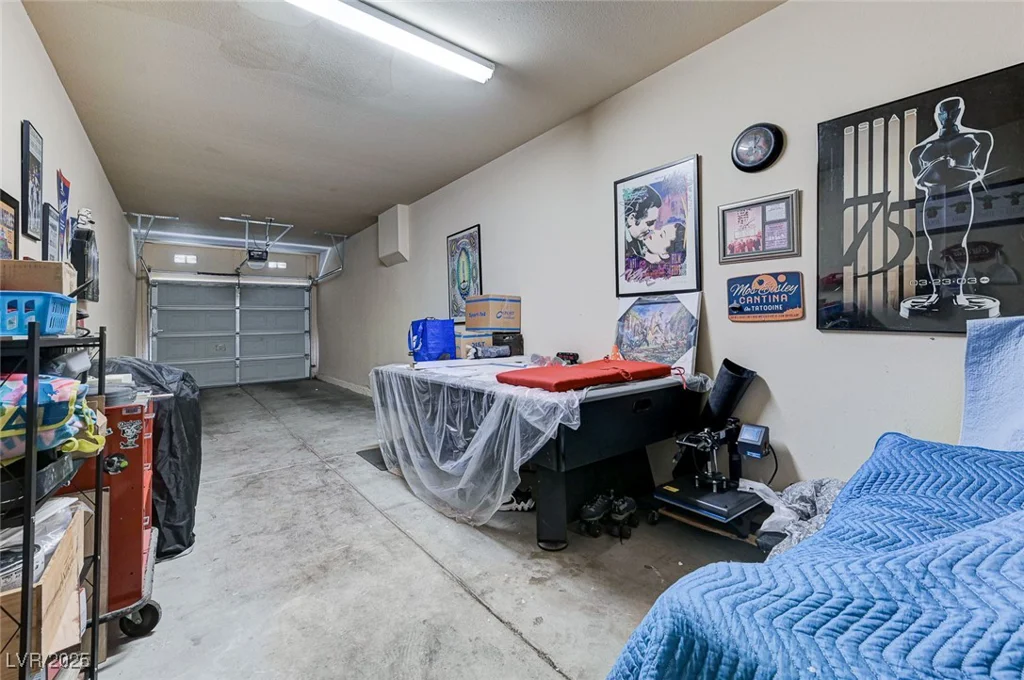 10550 Alexander, Las Vegas, NV 89129