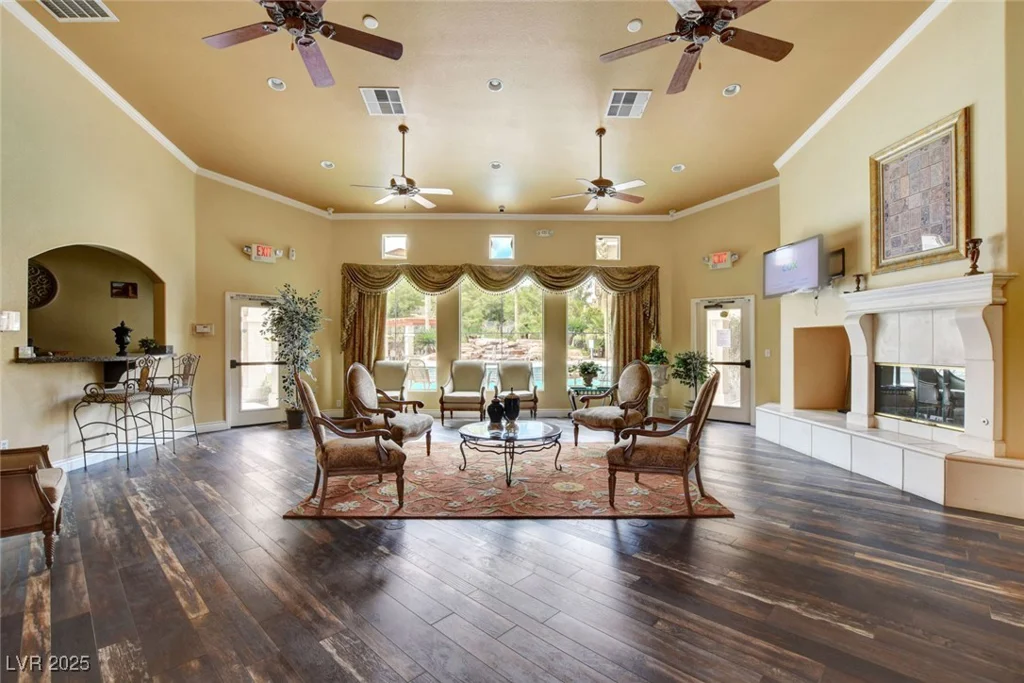 10550 Alexander, Las Vegas, NV 89129