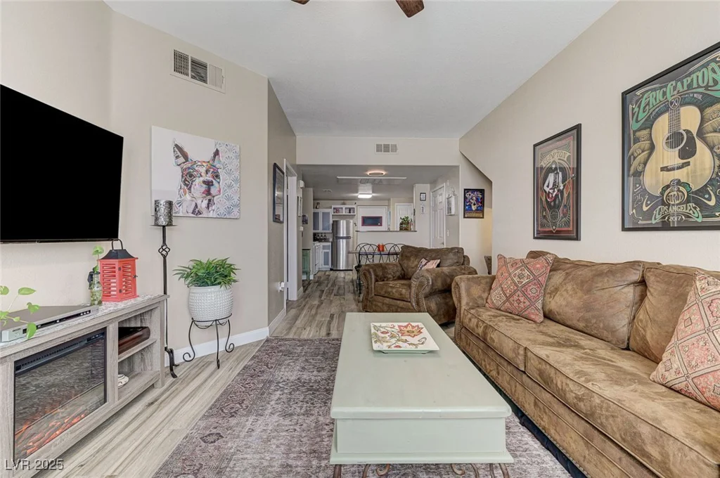 10550 Alexander, Las Vegas, NV 89129