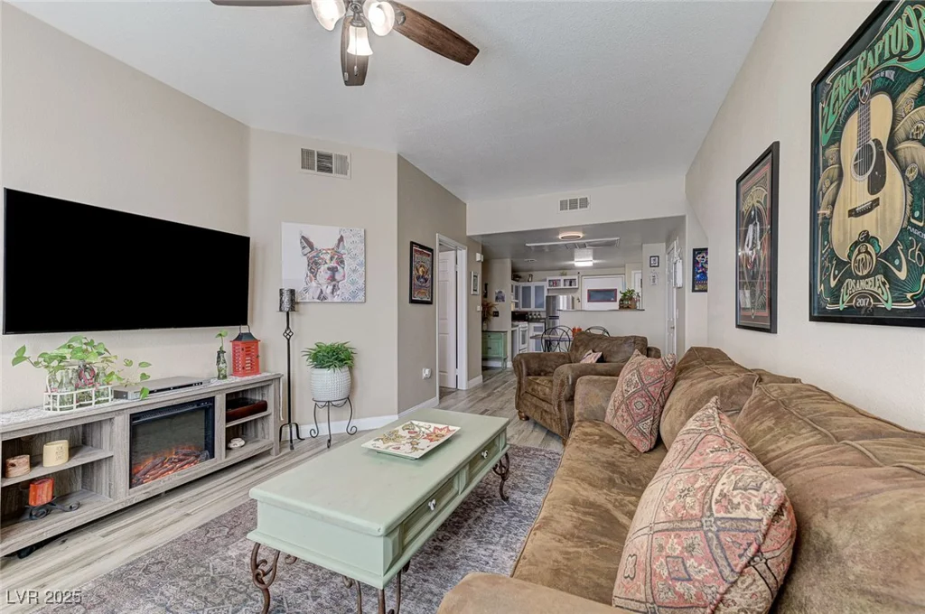 10550 Alexander, Las Vegas, NV 89129