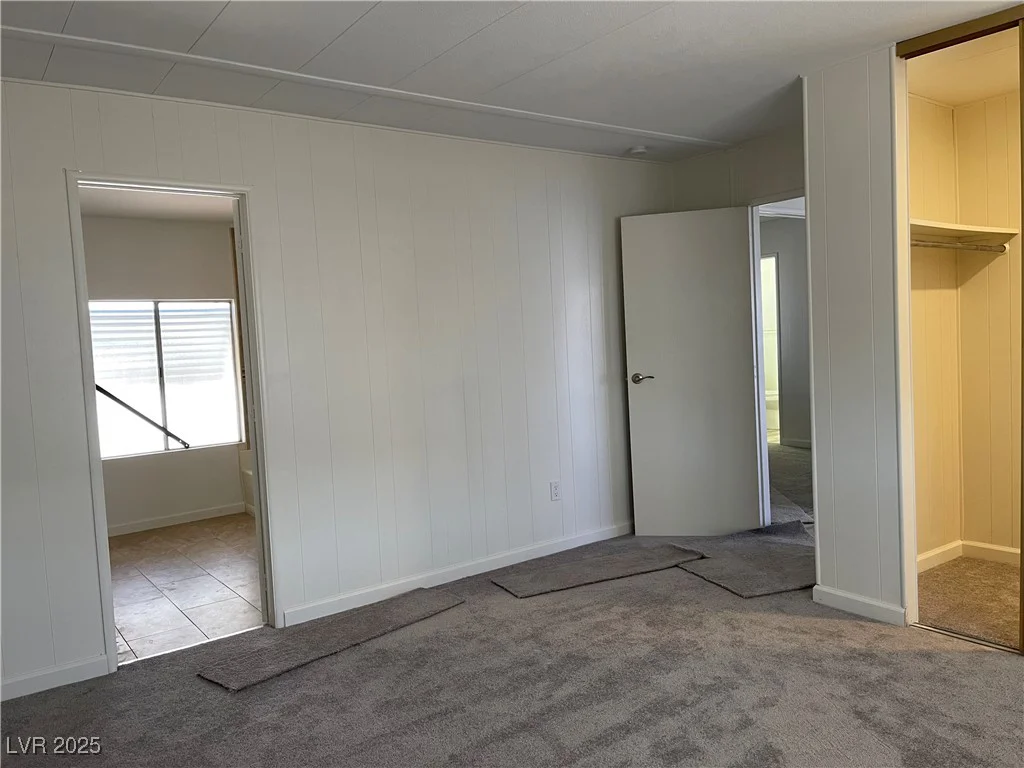 3657 Isle Royale, Las Vegas, NV 89122