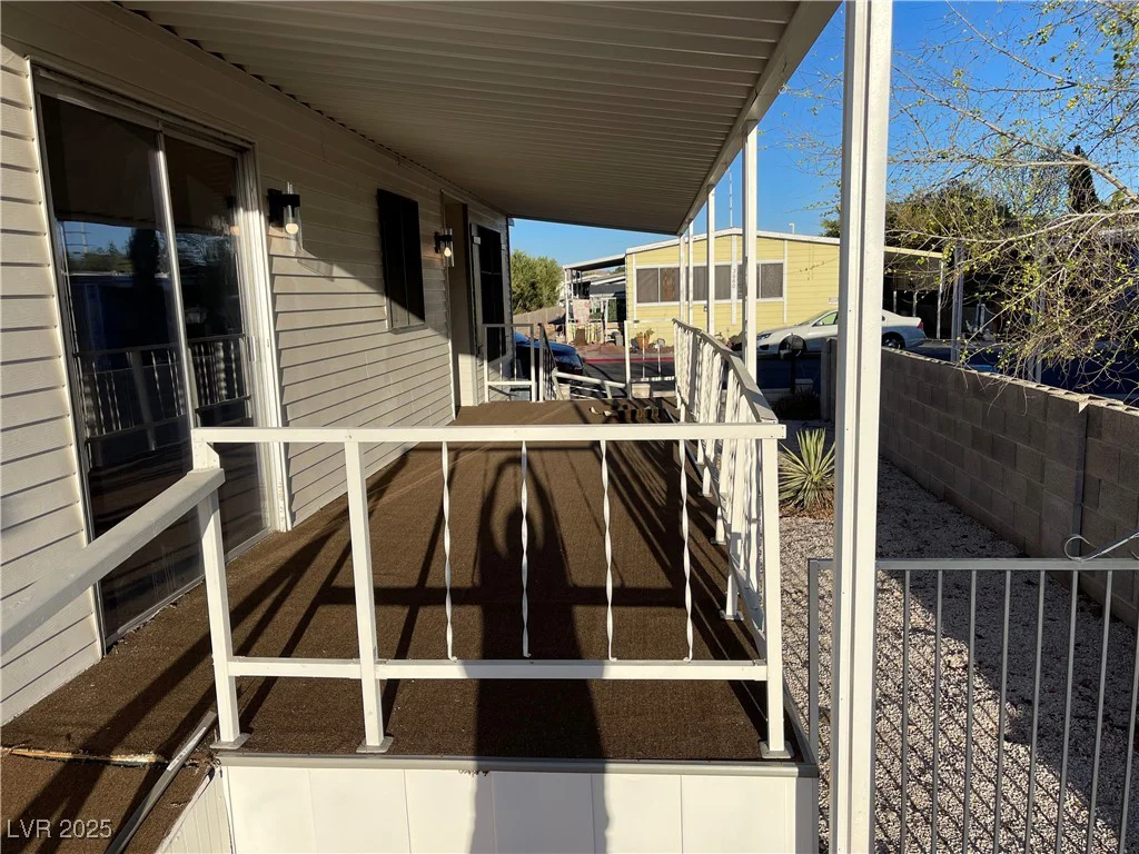 3657 Isle Royale, Las Vegas, NV 89122