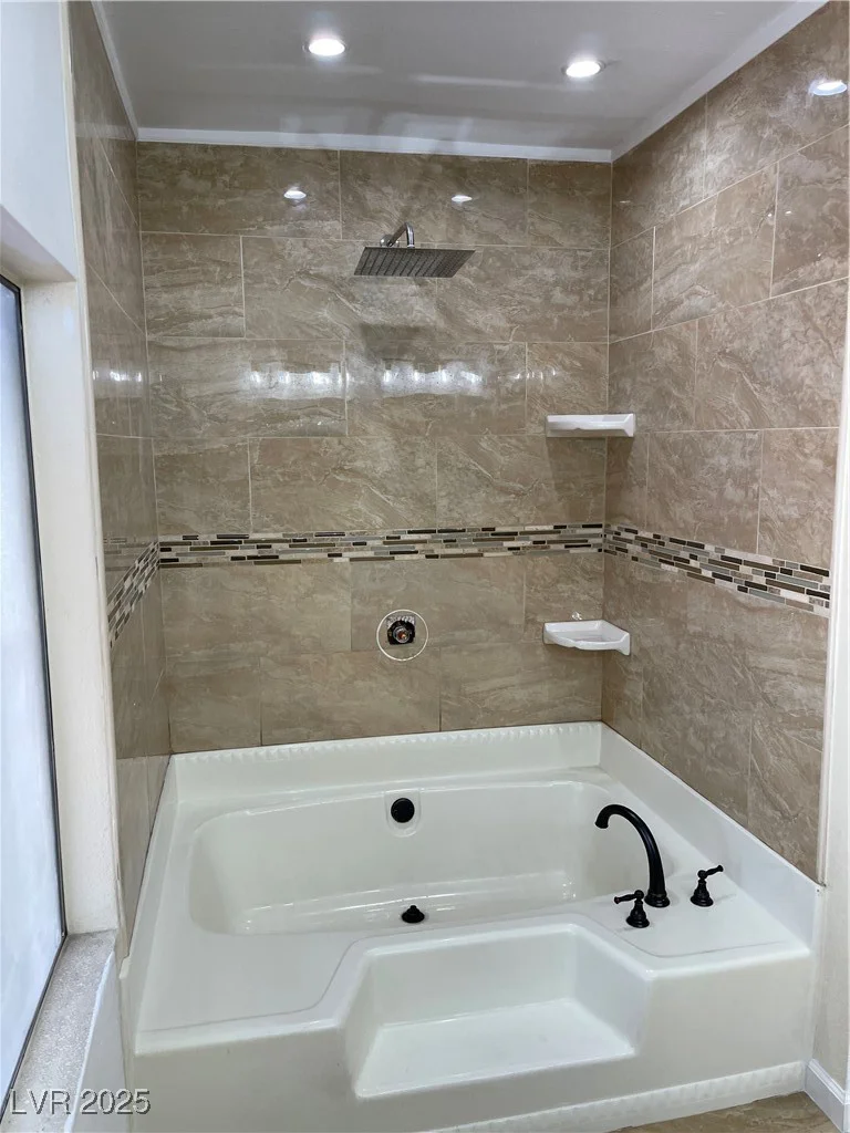 3657 Isle Royale, Las Vegas, NV 89122