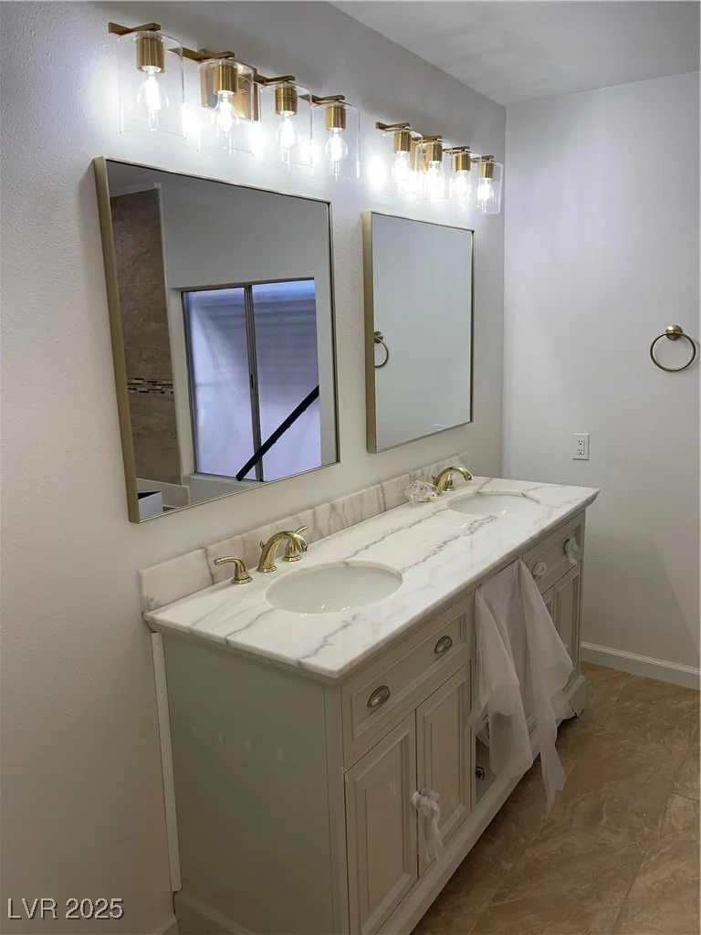 3657 Isle Royale, Las Vegas, NV 89122