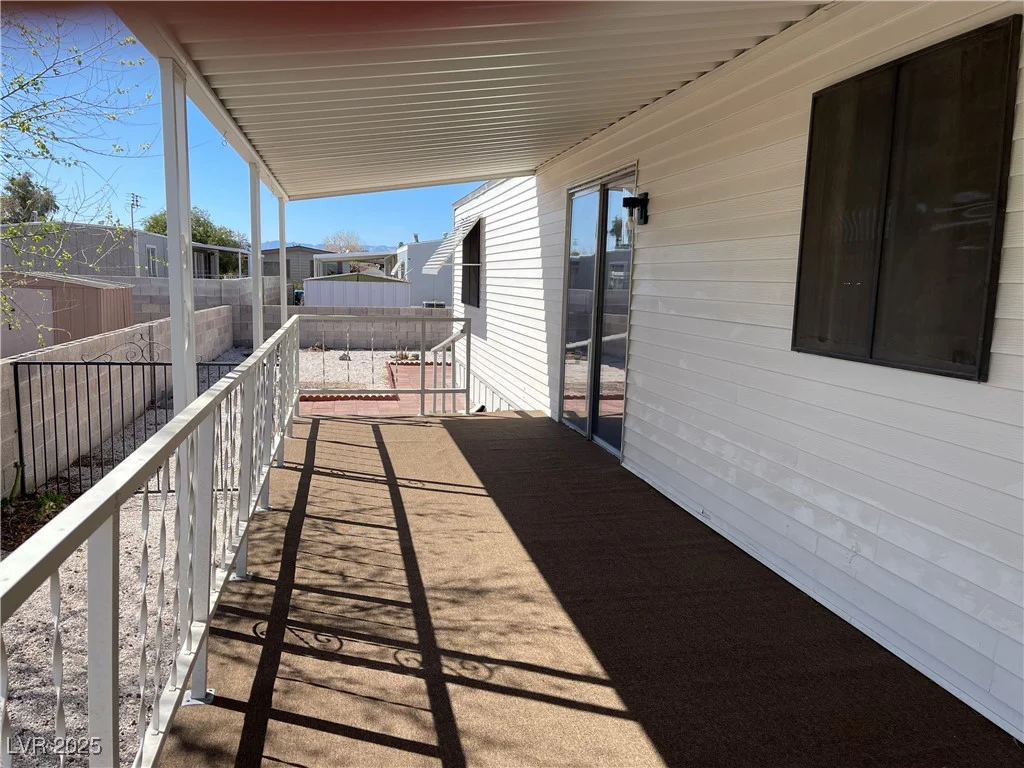3657 Isle Royale, Las Vegas, NV 89122