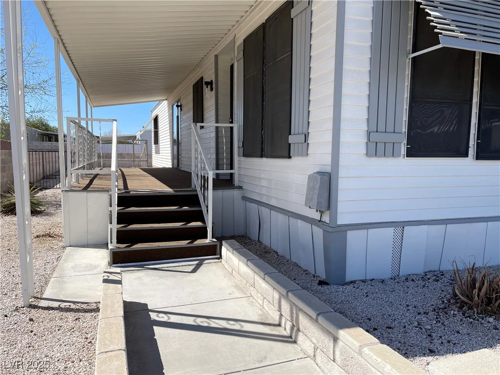 3657 Isle Royale, Las Vegas, NV 89122