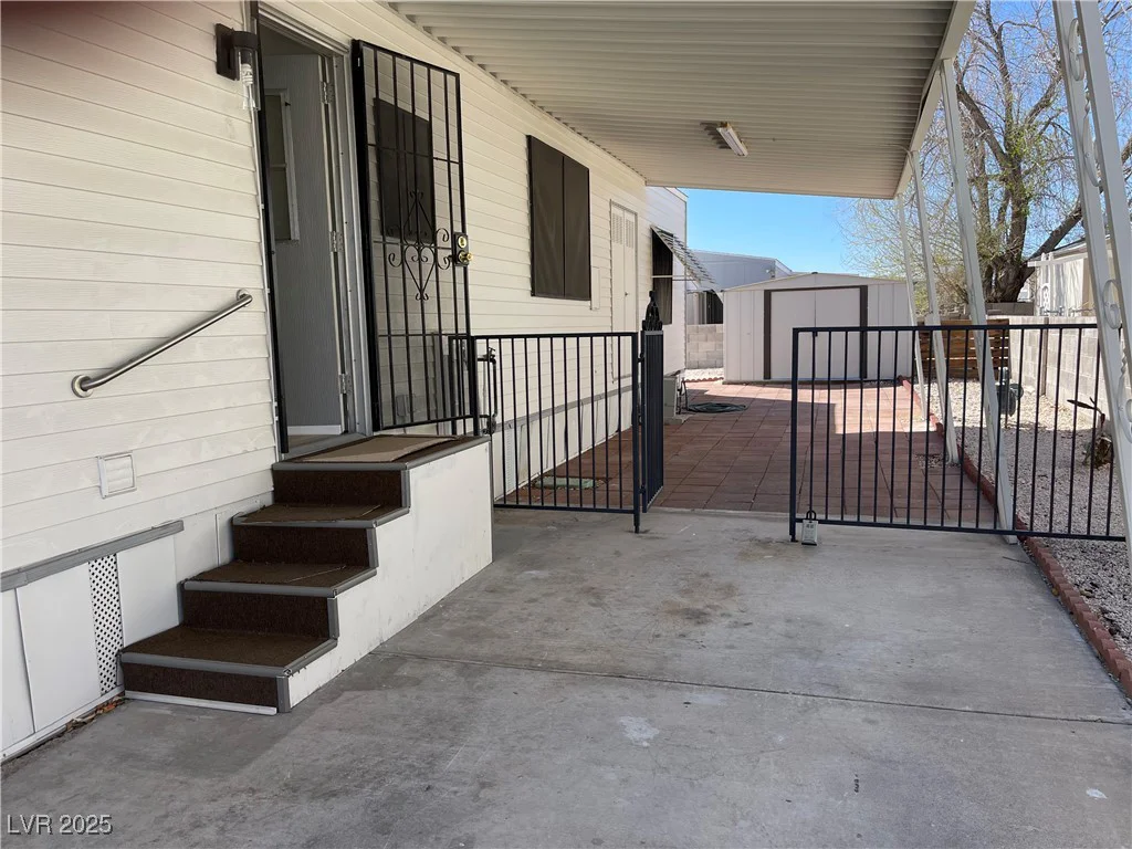 3657 Isle Royale, Las Vegas, NV 89122