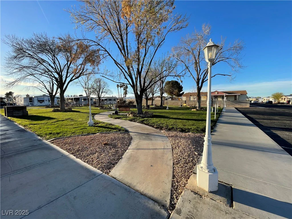 3657 Isle Royale, Las Vegas, NV 89122