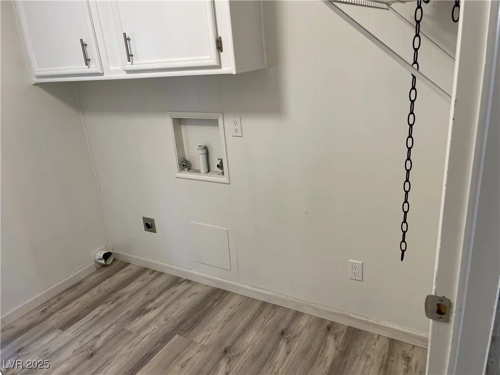 3657 Isle Royale, Las Vegas, NV 89122
