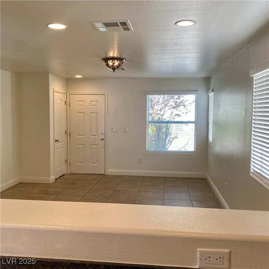 10424 Armand, Las Vegas, NV 89129