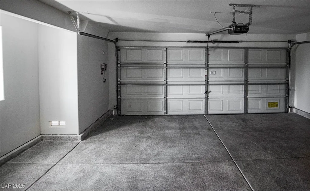 10424 Armand, Las Vegas, NV 89129