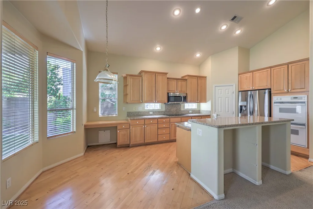 9840 Royal Lamb, Las Vegas, NV 89145