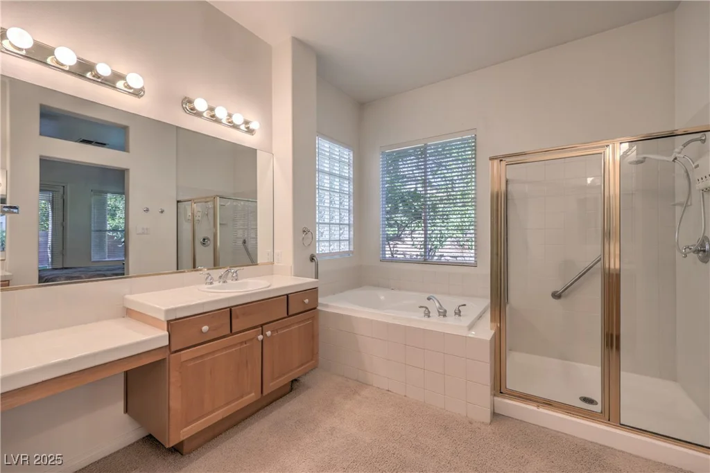 9840 Royal Lamb, Las Vegas, NV 89145