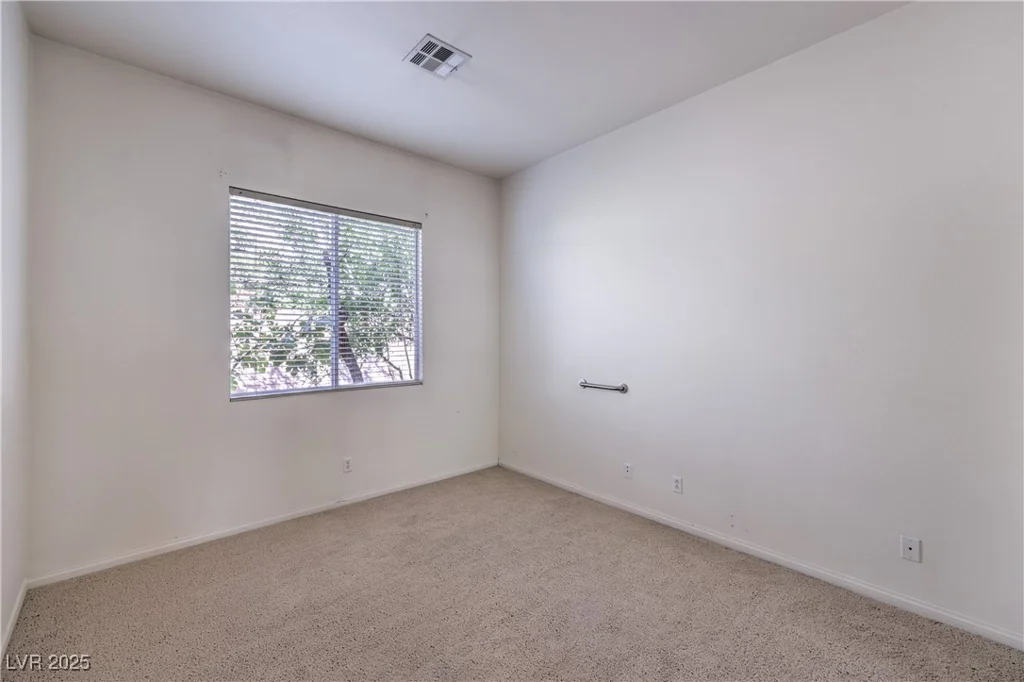 9840 Royal Lamb, Las Vegas, NV 89145