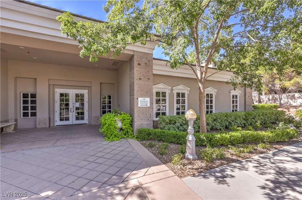 9840 Royal Lamb, Las Vegas, NV 89145