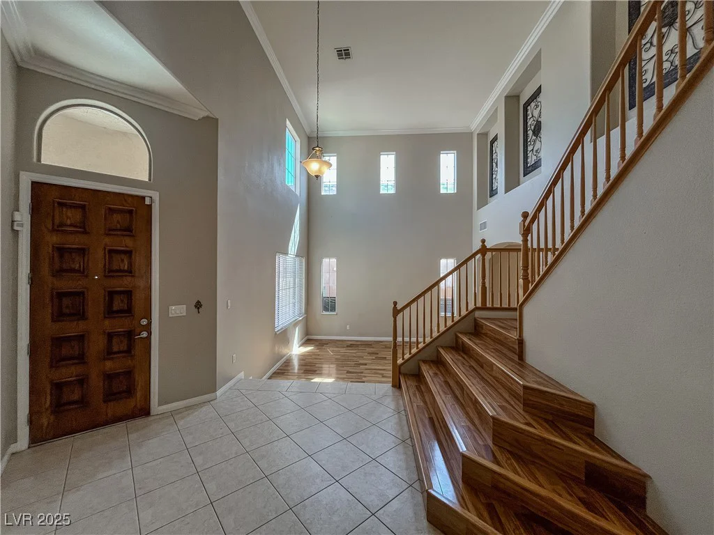 8365 Cupertino Heights, Las Vegas, NV 89178