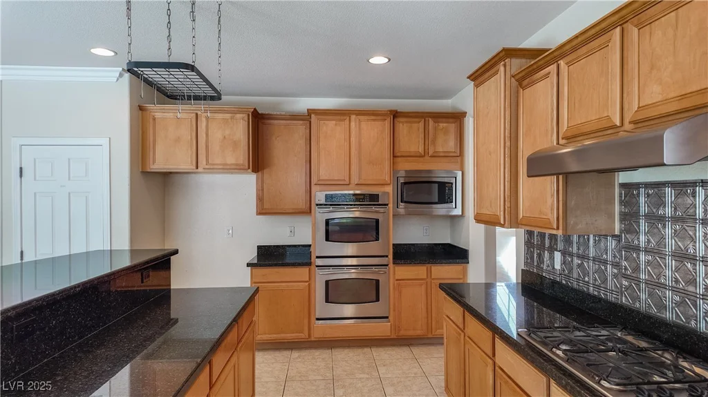 8365 Cupertino Heights, Las Vegas, NV 89178